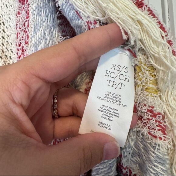 Cabi Love Siesta Fringed Oversized Cardigan Poncho Size XS/S Boho Southwestern - Picture 11 of 12